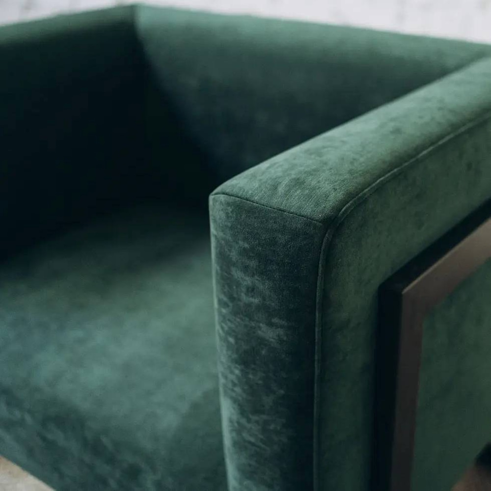 Кресло Harold Armchair
